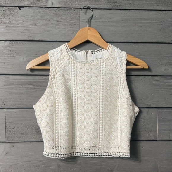 Abercrombie & Fitch Cream Lace Overlay Boho Sleeveless Crop Top Sz XS - Picture 4 of 13